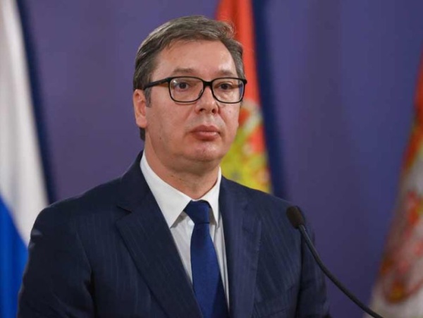 სერბეთის პრეზიდენტმა ალექსანდრ ვუჩიჩმა თანამდებობიდან გადადგომის შესახებ განაცხადა