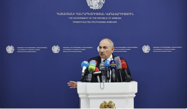 სომხეთის ეკლესია დატყვევებულია, თუმცა ეკლესია არ არის კათოლიკოსი ან ეპისკოპოსები, არამედ მორწმუნე ხალხია, რომელიც ეკლესიის მმართველობიდან არის მოწყვეტილი -ნიკოლ ფაშინიანი