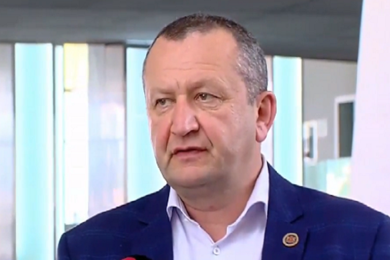 ეროვნული თანხმობის მთავრობა „ქართული ოცნების“ გარეშე უნდა შედგეს, პარტია კი საერთოდ უნდა აიკრძალოს - დავით ჭიჭინაძე