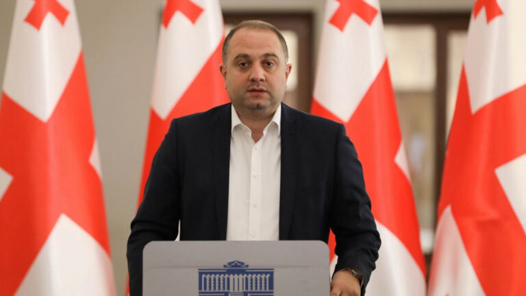 არიან ადამიანები, რომლებიც არიან "ნაციონალური მოძრაობის" ლობისტები, სამწუხაროდ, ევროკავშირშიც არიან და აქედან გამომდინარე ის მივიღეთ, რაც მივიღეთ - ირაკლი ჩიქოვანი