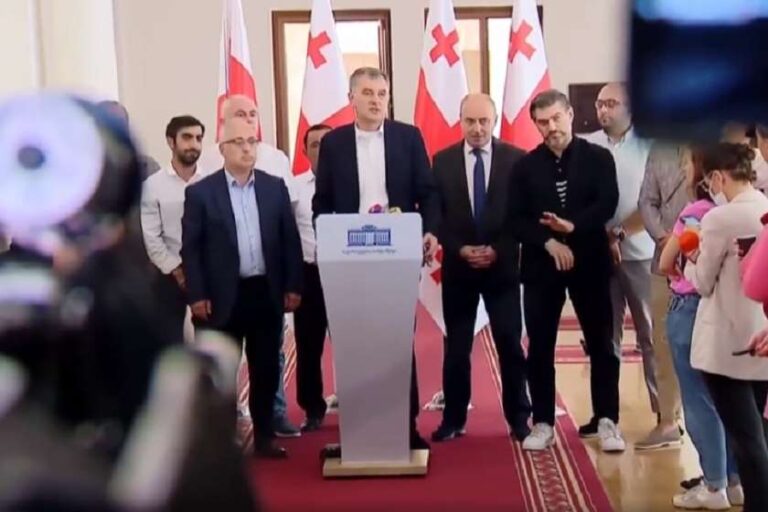 "აშშ-ის საელჩოს დოკუმენტი ამყარებს ჩვენს დასკვნას, რომ მისი ძალისხმევა მიმართულია ინსტიტუტების დასუსტებისა და რადიკალური ოპოზიციის გაძლიერებისკენ"- "ხალხის ძალა"