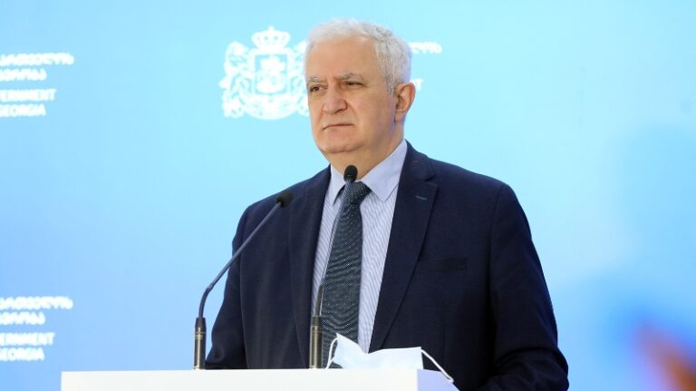 ამირან გამყრელიძე განცხადებას ავრცელებს