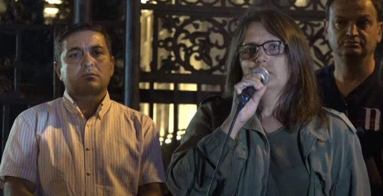სომხეთში ოპოზიცია სახელმწიფო შენობების ბლოკირებით იმუქრება