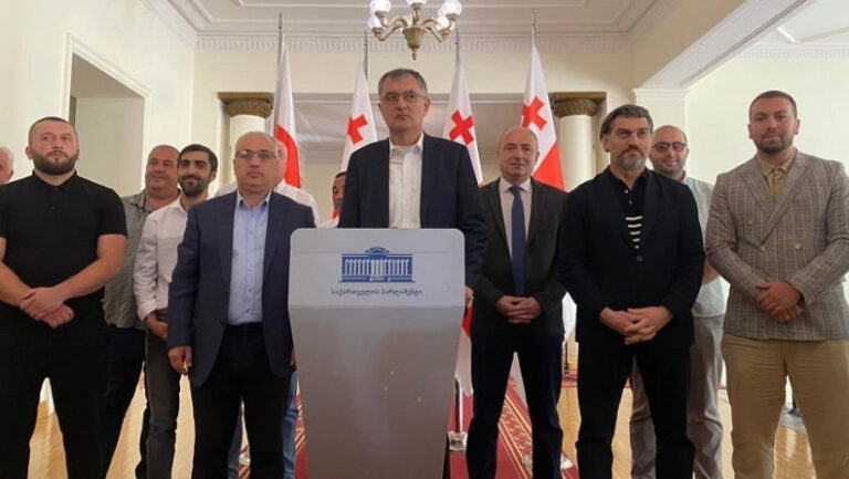 საზოგადოებრივი მოძრაობა "ხალხის ძალა" განცხადებას ავრცელებს
