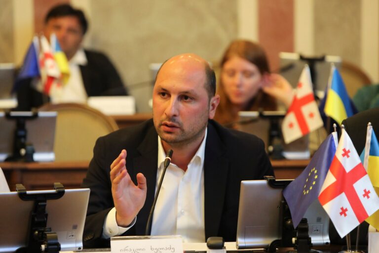 „სპორტული ინფრასტრუქტურის ქალაქისთვის დასაბრუნებლად გაწეული შრომა და ხარჯები არის იმ მძიმე მემკვიდრეობის შედეგი, რაც წინა ხელისუფლების ნამოქმედარია“ - ირაკლი ხელაძე