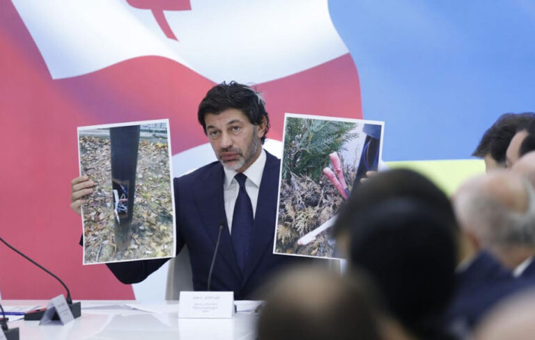 " მივმართავ ვანდალიზმის ჩამდენ პირებს, უმძიმესი დანაშაულია, რასაც აკეთებთ, საფრთხეს უქმნით მოქალაქეებს"- კახა კალაძე