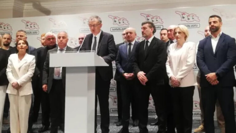 "ქართულ ოცნებას“კიდევ 5 დეპუტატი ტოვებს და "ხალხის ძალას" უერთდება
