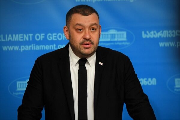 "ციხეში, გინახავთ, მიშა სააკაშვილის დროს, ადამიანებს გვამებზე რომ აბამდნენ?"- ბექა ოდიშარია