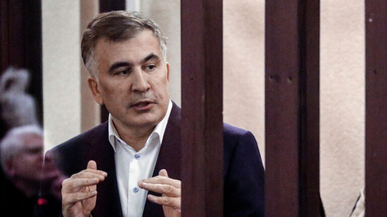 "სააკაშვილს აქვს მე-4 ხარისხის კახექსია, თუ ეს ასე გაგრძელდა, მას რამდენიმე თვე დარჩა"- ექსპერტების დასკვნა