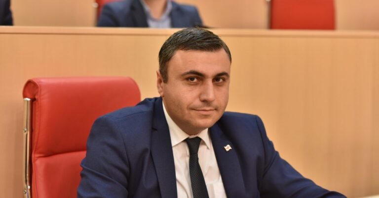 დავით მათიკაშვილი - არ იცნობენ ბიძინა ივანიშვილს, მისი დაშანტაჟება შეუძლებელია