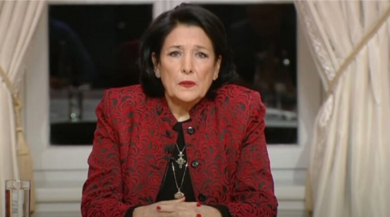 "რუსეთთან სავიზო რეჟიმის გადახედვის მომხრე ვარ" - სალომე ზურაბიშვილი
