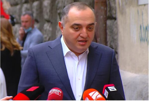" BBC-ის მიუკერძოებლობაზე კითხვებს ვერასდროს დავსვამ"- კობა ნაყოფია