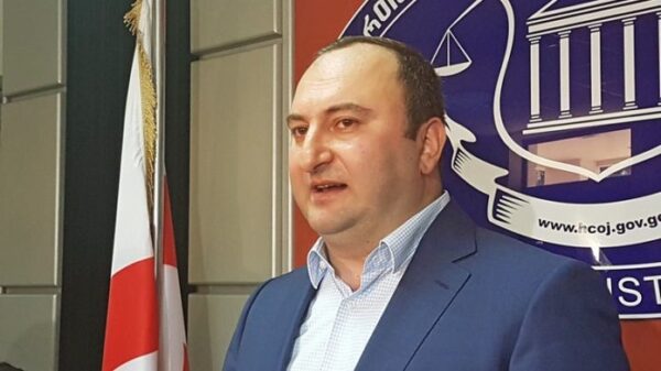 "აშშ-ს საელჩოს აქვს გამალებული მცდელობა, მიიტაცოს სასამართლო ხელისუფლება"- ლევან მურუსიძე