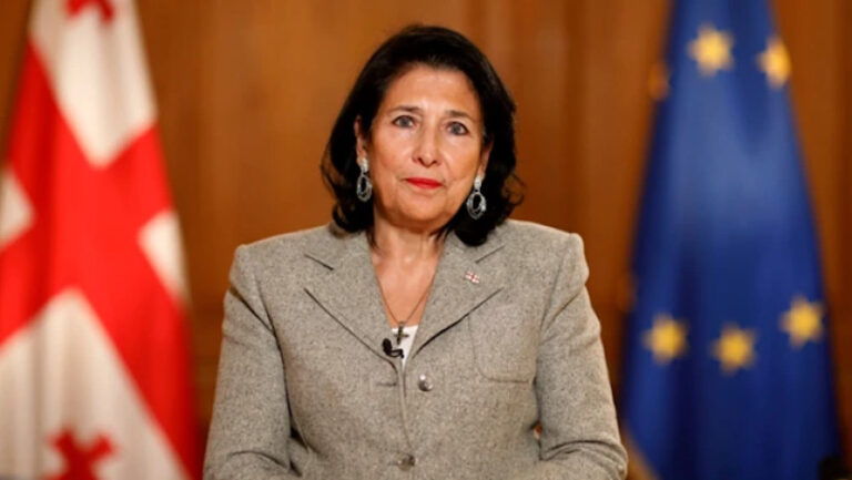 "რუსეთმა უნდა გაიგოს, სად არის მისი საზღვრები"- სალომე ზურაბიშვილი