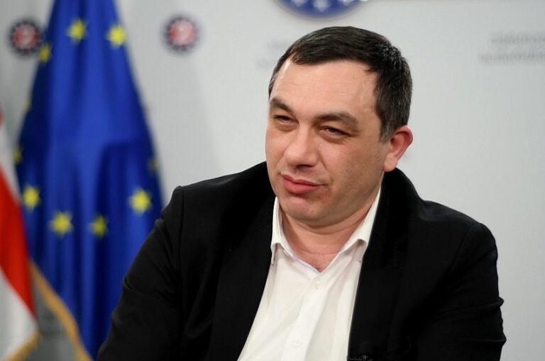 "საჯაროდ იყო ცნობილი, რომ ფარცხალაძე მოსკოვში წავიდა და იქ ჩვენი მტრისთვის ხელსაყრელ ინფრასტრუქტურას აკეთებდა"