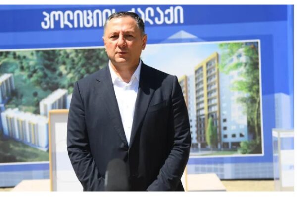 "საიდან მოიტანა ბაჩალიაშვილის საქმის ყოფილმა გამომძიებელმა, რომ ტელეფონი მასთან მიტანის შემდეგ დალუქეს, ტყუილია"-გომელაური