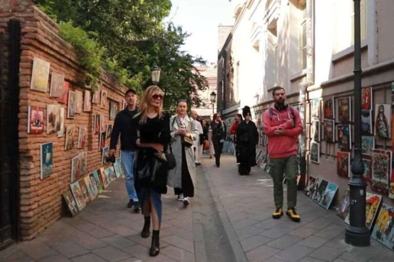 Forbes-ის, Vogue-ის, Elle-ის, WWD-ის, I-D Magazine-ის, Fashion Network Global-ის  წარმომადგენლები საქართველოს ტურისტულ პოტენციალს ეცნობიან