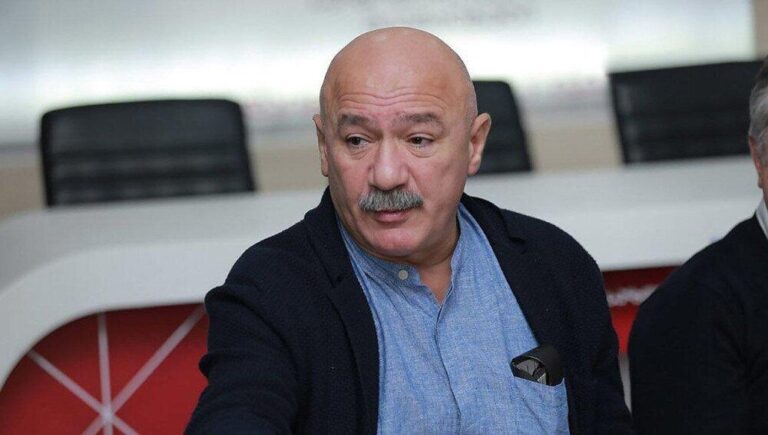 "ასეთი ულტიმატუმით გათავისუფლების მაგალითი ძნელი მოსაძებნია"-ვასილ მაღლაფერიძე