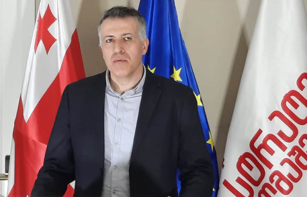 "კობახიძის ამ მონანიებას ჩალის ფასი აქვს"-სერგო ჩიხლაძე