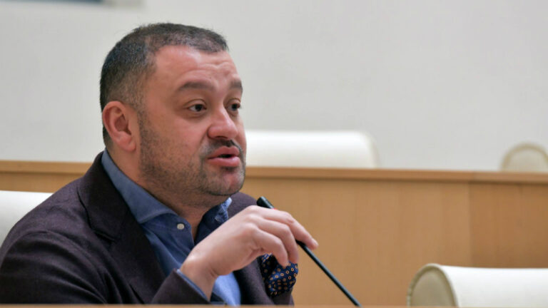 მგონი, ჩვენზე უტიფარი ოპოზიცია არავის ჰყავს -ბექა ოდიშარია