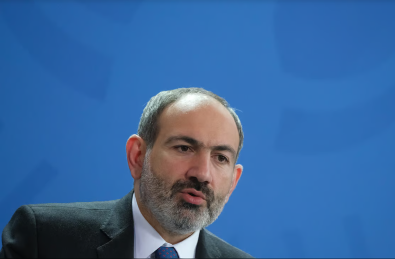 "ფაშინიანმა ყარაბაღი დაკარგა, მაგრამ სომხეთში ხელისუფლებას ინარჩუნებს" - Deutsche Welle
