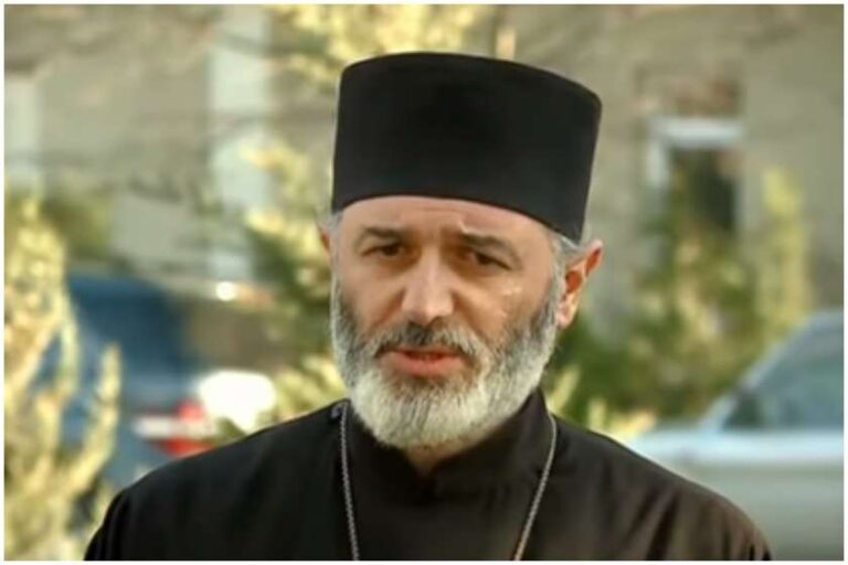"იქ ვიღაცამ ააფრიალა ქართული დროშა, რაც გახდა იმის მიზეზი, მიეღოთ უფრო მკაცრი ზომები რუს სამხედროებს – აეჭედათ კარი და შეეზღუდათ იქ შესვლა"-ანდრია ჯაღმაიძე