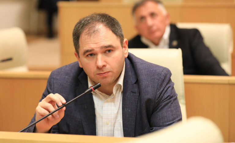  სანამ მიხაილ როთი ბოდიშს არ მოიხდის, არ შევხვდებით - ნიკოლოზ სამხარაძე
