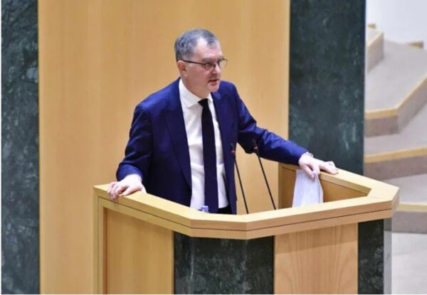 "არც ეროვნული თვითმყოფადობა, არც სუვერენიტეტი და არც ტერიტორიული მთლიანობა დღეს ზურაბიშვილისგან არ მოგვისმენია, არ სტკივა და იმიტომ!"-სოზარ სუბარი