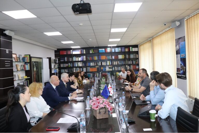 „ხელოვნური ინტელექტის (AI) როლი მეცნიერების სფეროში“- შოთა რუსთაველის სამეცნიერო ფონდისა და   მსოფლიო ბანკის წარმომადგენელთა  შეხვედრა გაიმართა
