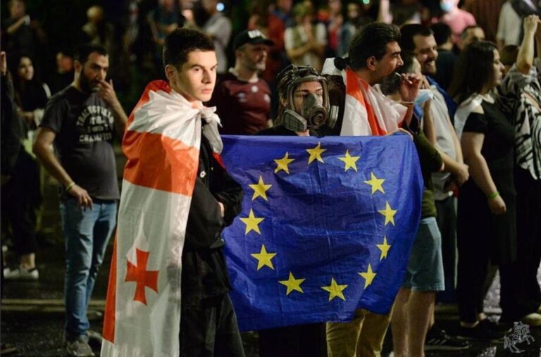 "კავკასია - დენთის კასრი: ევროპის აღმოსავლეთი თუ რუსეთის "უკანა ეზო" - მოსკოვის დიდი გავლენა საქართველოზე და სომხეთზე"