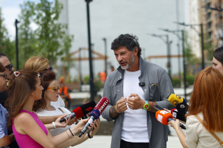 საკონსტიტუციო უმრავლესობა ქვეყნის ტერიტორიული მთლიანობის აღდგენის შესაძლებლობისთვის მნიშვნელოვანი იქნება - კახა კალაძე