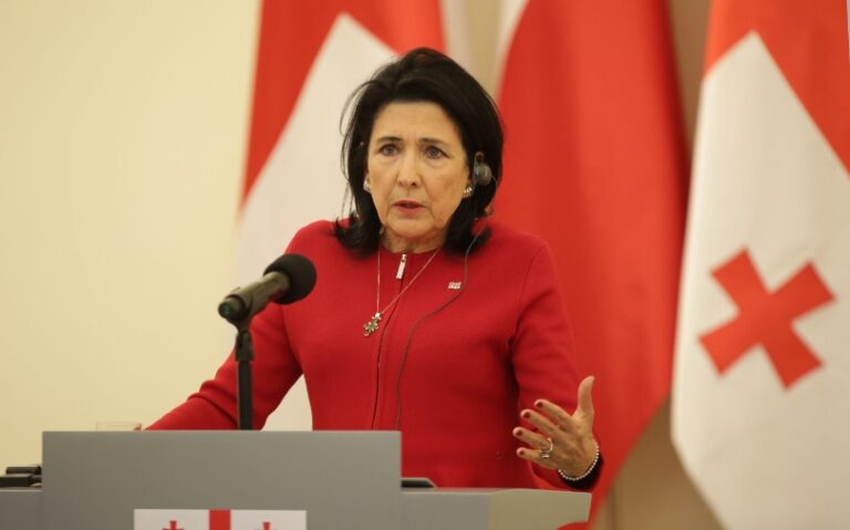 რუსეთი უნდა მიხვდეს, რომ მას საზღვრები აქვს და მეზობლებს პატივი უნდა სცეს-სალომე ზურაბიშვილი