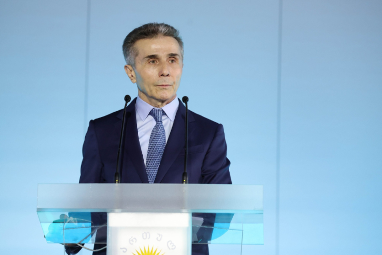 არასამთავრობო ორგანიზაციებად და 4 პოლიტიკურ სუბიექტად გაშლილი „კოლექტიური ნაციონალური მოძრაობა“ კვლავ აგრძელებს აგენტურულ საქმიანობას და საკუთარი ქვეყნის ინტერესების წინააღმდეგ მოქმედებას -ბიძინა ივანიშვილი