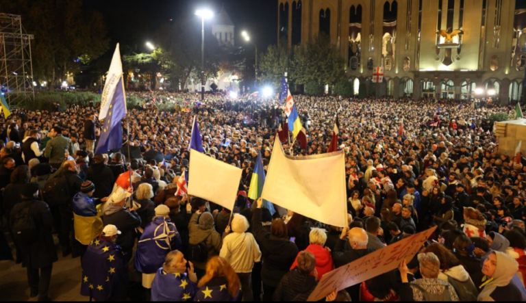 ვიქტორ ორბანი საქართველოში: „როცა არჩევნებში იმარჯვებენ კონსერვატორები, [ბრიუსელელი ნეოლიბერალები] დემოკრატიას ეჭვის ქვეშ აყენებენ - Hungarian Conservative