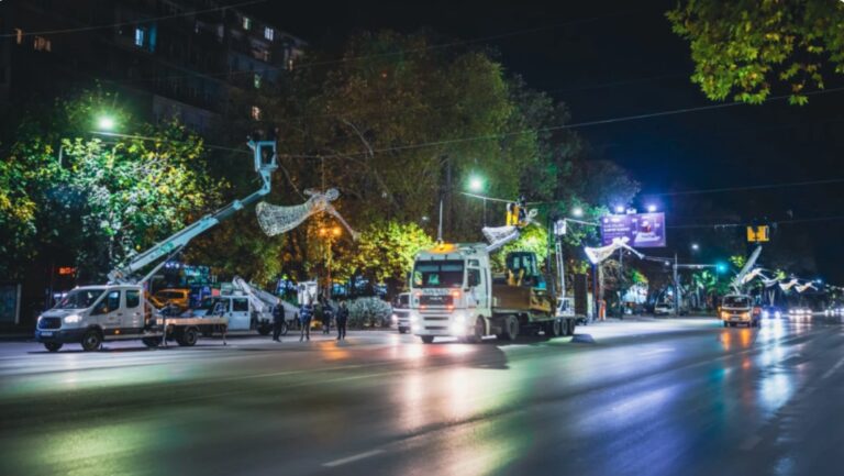 საახალწლო განათებების მონტაჟის გამო ქეთევან დედოფლის გამზირზე ღამის საათებში მოძრაობა შეიზღუდება
