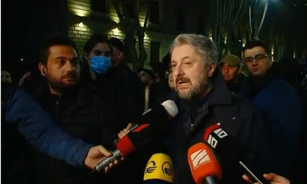 აქციები ისევ გაგრძელდება, სხვა ადგილას ან ისევ ჭავჭავაძეზე - ჩვენ ძალის გამოყენების გარეშე გავათავისუფლებთ ამათგან ამ ქვეყანას-ნიკა გვარამია