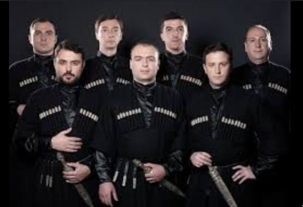 ,,ქართული სიმღერა და გალობა ყოველთვის აერთიანებდა ადამიანებს და ურთიერთობებს, სიძულვილი კი ჰყოფს და ანგრევს''- ანსამბლი „შვიდკაცა“