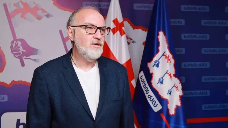 „ამაშიც რომ არ ხართ ორიგინალურები, არამედ "ავთენტურად" დედანს ეფუძნებით'' - დავით ქართველიშვილი