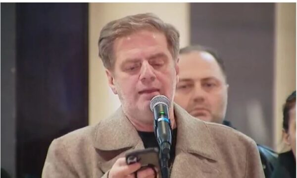 ,,ვერასოდეს ნახავენ მორჩილ თეატრს''-დავით დოიაშვილი