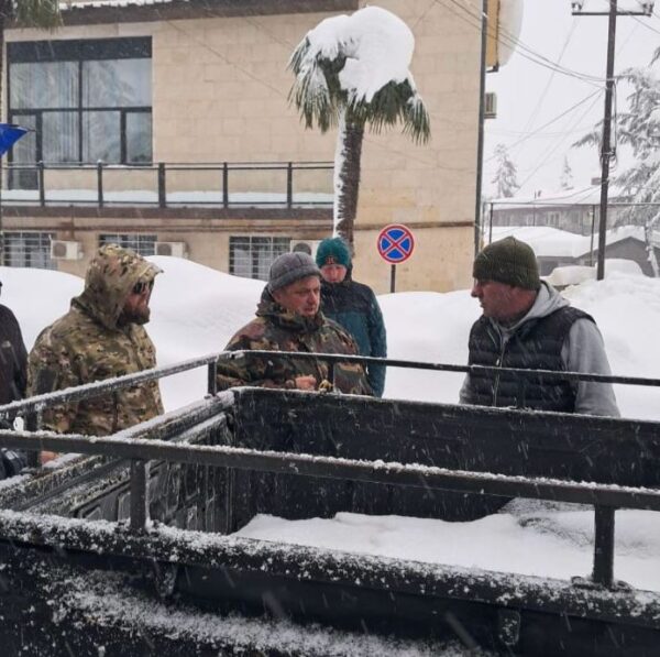 დასავლეთ საქართველოში სალიკვიდაციო სამუშაოებში მოხალისეთა ორგანიზაციაც  - "ახალგაზრდობა დავეტერანები ეროვნული თავდაცვისა და უსაფრთხოებისთვის ჩაერთო