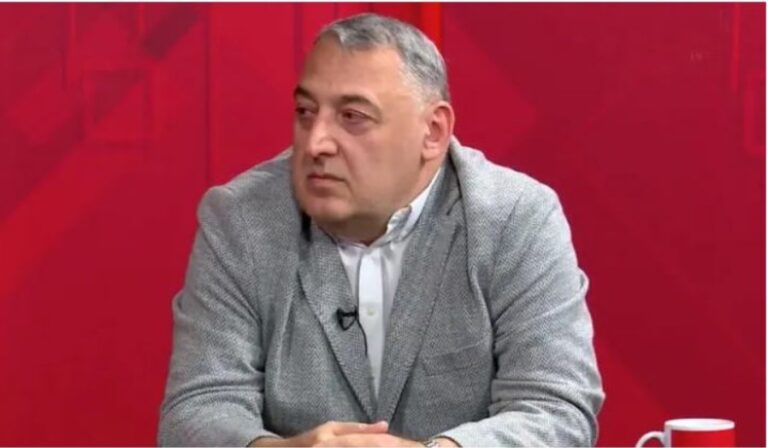 ნიკა გვარამია და კობა ნაყოფია ძარცვავდნენ მთავარ არხს, იტაცებდნენ სარეკლამო შემოსავლებიდან მიღებულ მოგებას. მთლიანობაში "მთავარი არხის" ვალი 25 მლნ-ს აღემატება-გიორგი ქურდაძე "მთავარი არხის" დირექტორი