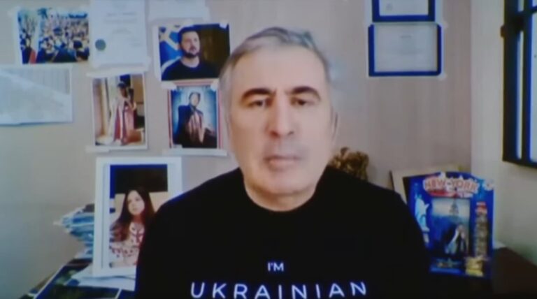 ეს მოღალატეები რომ ამბობენ, თითქოს პატივს სცემენ ქართულ ჯარს, მათ არ გადასცეს 2008 წლის ომში მონაწილე მეომრების სია რუსებს?-სააკაშვილი საგამოძიებო კომისიაზე