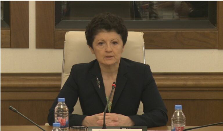 გიორგი თარგამაძისგან და გიორგი კანდელაკისგან, პირველ რიგში, ჩვენ გვჭირდება პასუხი, რატომ დააბრალეს ჯარს, თითქოს ქართველმა ჯარისკაცმა ჩაიდინა ომის დანაშაული? -თეა წულუკიანი