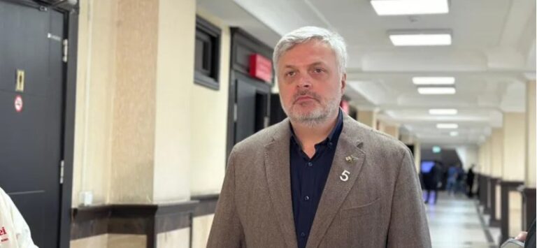 ზურაბიშვილის ახალი პლატფორმა ახალი ნამდვილად არაა, სახელის გარდა, ზურაბიშვილს უნდოდა, ყველა პარტიის ლიდერი ყოფილიყო, მაგრამ ვერ მოახერხა, რადგან სწორი ნაბიჯები არ ან ვერ გადადგა -გიორგი ბარამიძე