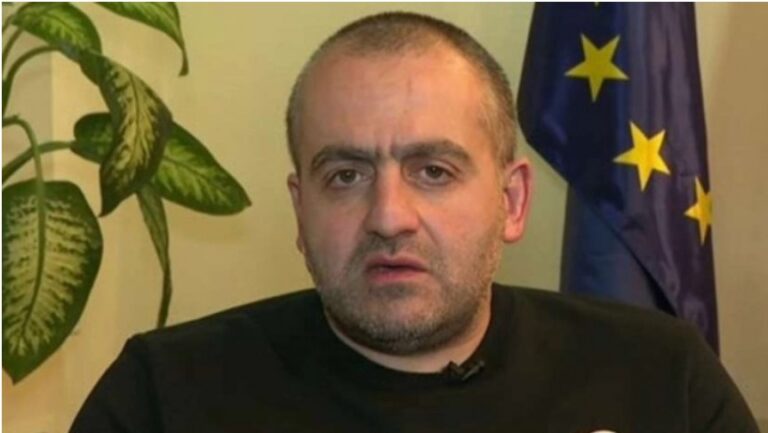 კავკასიაში რუსული იმპერიის პოლიტიკამ, 29 წლის წინ ამ დღეს მორიგი მსხვერპლი მოითხოვა, როგორც ზვიადის, ისე ჯოხარის შემთხვევაში, რუსი ჯალათების თავნებობაზე ძე კაცისას "ცივილიზებულ მსოფლიოში", ხმა არ ამოუღია - გიორგი გამსახურდია