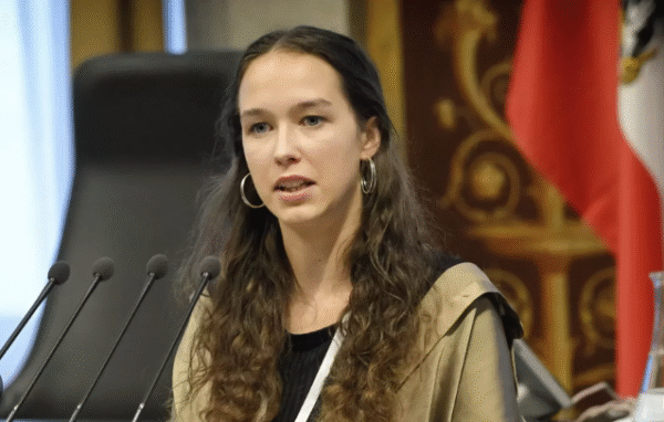 დაკავებულების პოლიტიკური სასამართლო პროცესი - ევროპარლამენტის დეპუტატის ლენა შილინგის რეპორტაჟი საქართველოდან - Heute