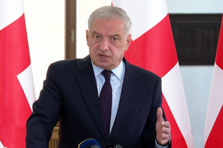 ხალხის მიმართ მილოცვა არის მიღებული ფორმა, მაგრამ მოახდინო ადრესატის განზრახ იგნორირება, ან მინიშნება გააკეთო, ამას პოლიტიკური მანიპულაცია ჰქვია - გიორგი ვოლსკი