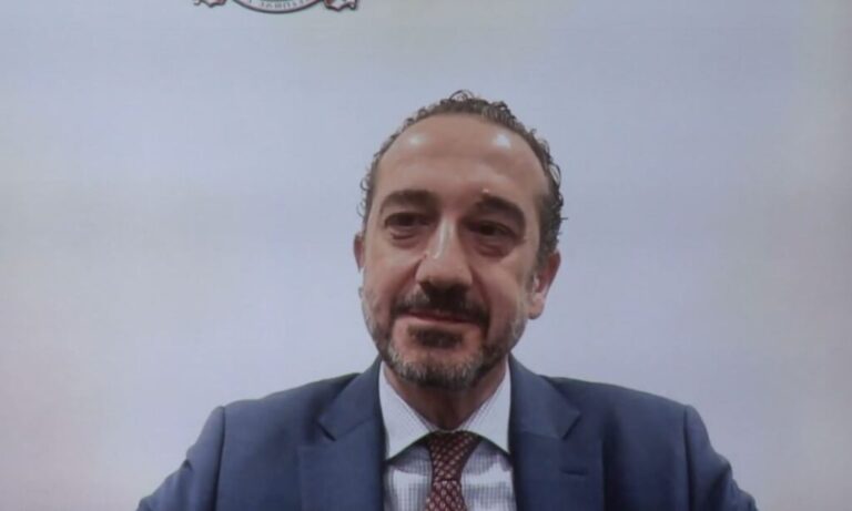 "ნაციონალური მოძრაობის" წევრები თვეების განმავლობაში საქართველოსთვის უვიზო მიმოსვლის მიცემის წინააღმდეგ ლობირებდნენ -დავით ბაქრაძე