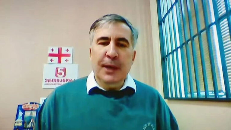 მხარს ვუჭერ უმაგრესი ლევან ხაბეიშვილის ინიციატივას 200 ათასი დოლარის გადახდაზე, ფულის გადახდა მოხდება რეჟიმის შეცვლის შემდეგ -მიხეილ სააკაშვილი