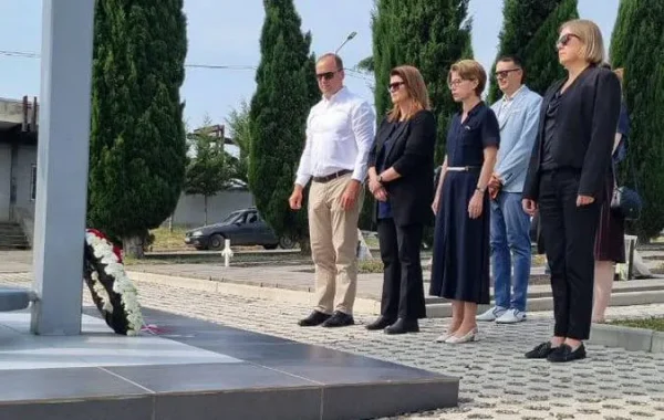 გერმანია მოუწოდებს რუსეთს, სრულად შეასრულოს 2008 წლის 12 აგვისტოსა და 8 სექტემბრის შეთანხმებებით გათვალისწინებული ვალდებულებები - საქართველოში გერმანიის საელჩო